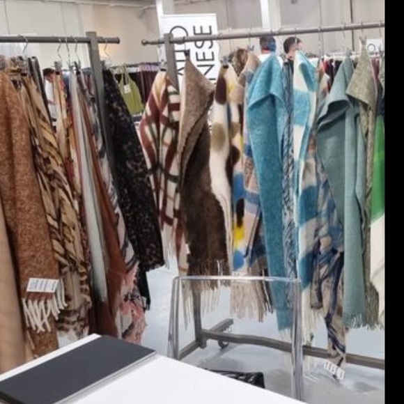 mylab Italy Alpaca scarf in soft blue 🩵 - Picture 6 of 6